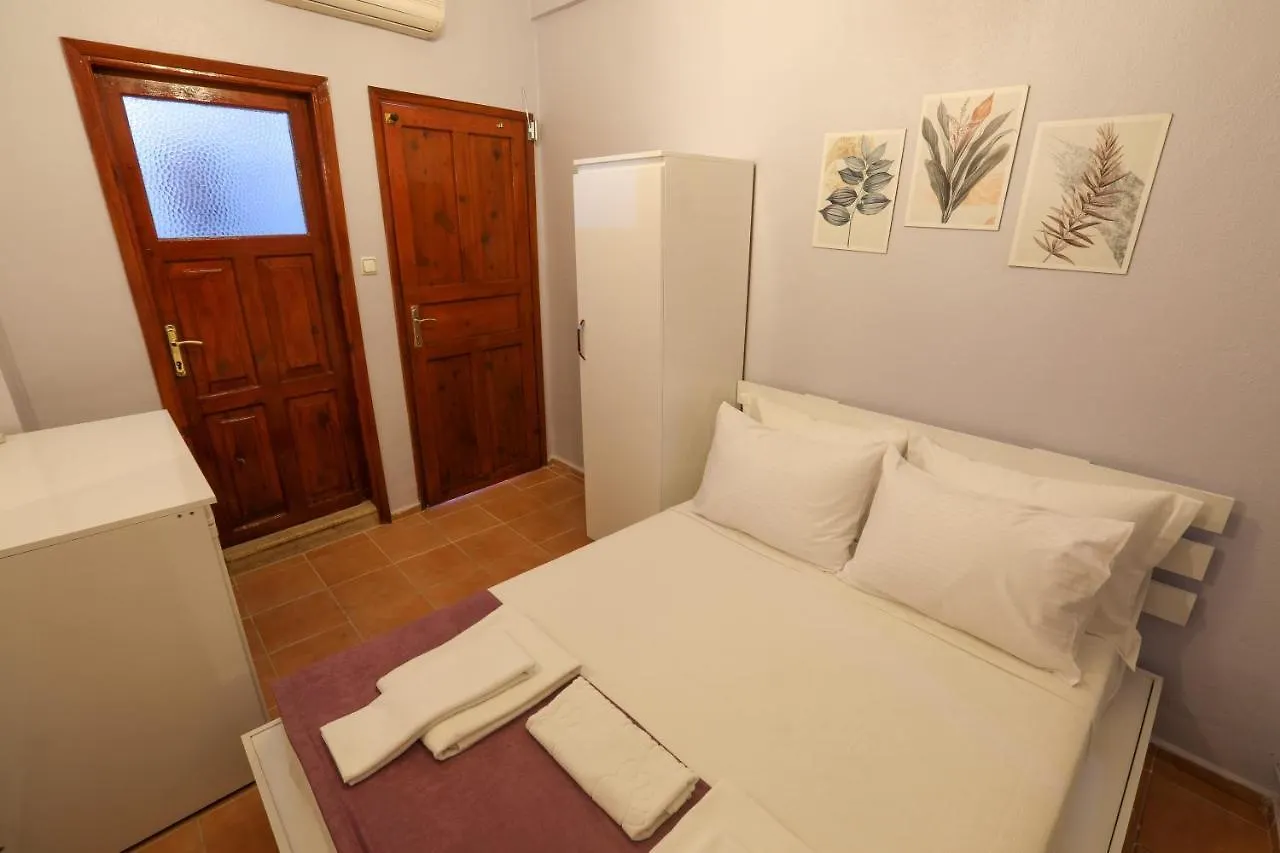 Cunda Pera Otel Ayvalik Homestay